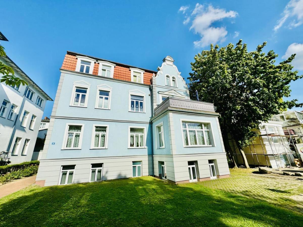 Schiller, Wenige Schritte Zum Strand Rostock Esterno foto
